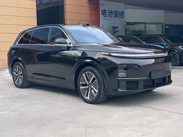 Li Auto L7 — Фото автомобиля 3