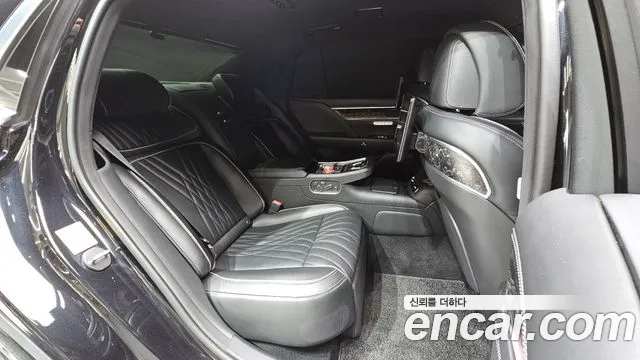 Genesis G90 RS4 — Фото автомобиля 17