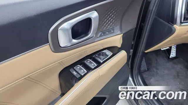 Kia Sorento Новый Sorento 4 поколение Дизель 2.2 4WD — Фото автомобиля 29