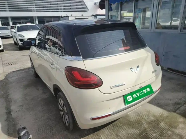 Wuling Bingo — Фото автомобиля 4