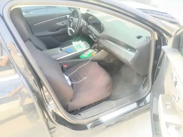 Buick LaCrosse — Фото автомобиля 10