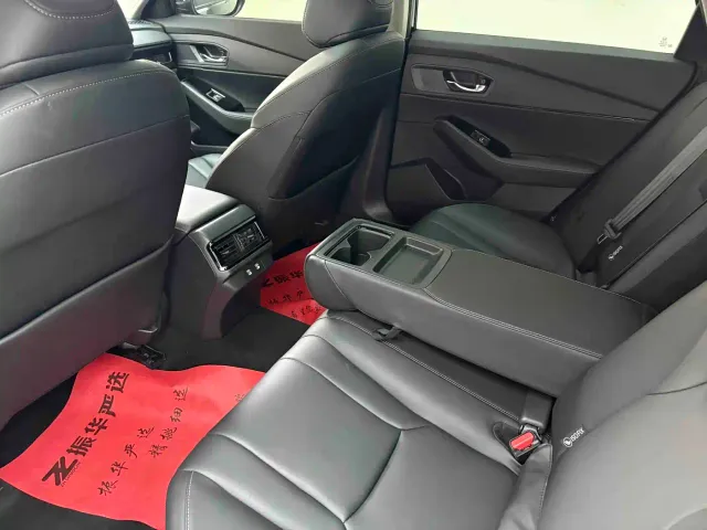 Honda Inspire — Фото автомобиля 5