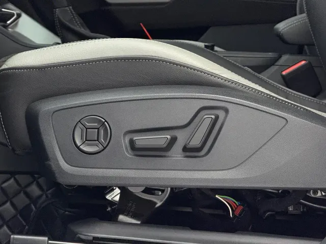 Audi Q3 — Фото автомобиля 22