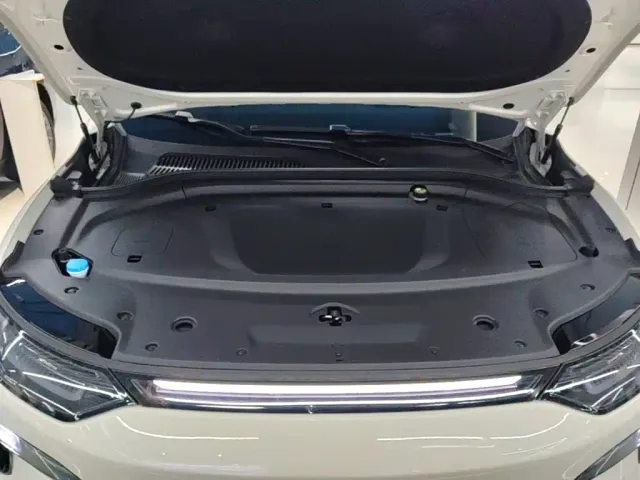 Leapmotor C11 — Фото автомобиля 19