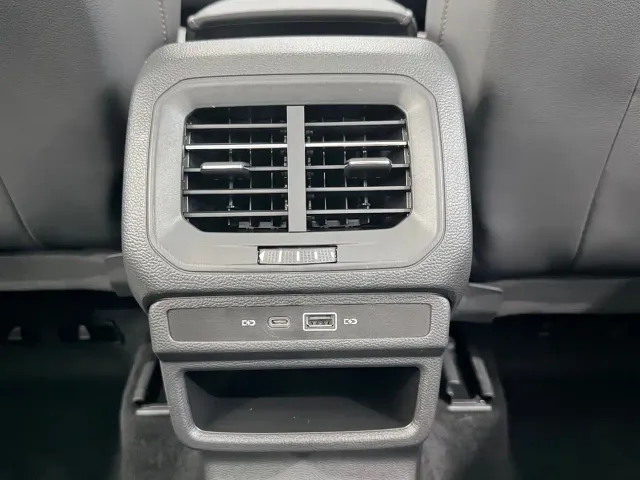 Volkswagen Tharu — Фото автомобиля 10
