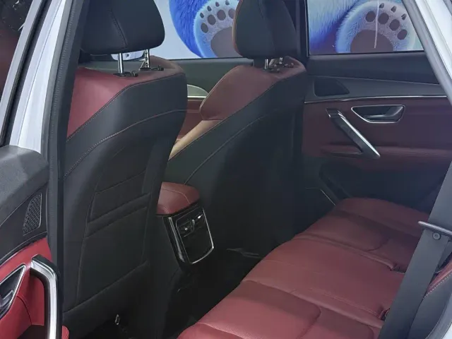 Jetour X70 Plus — Фото автомобиля 12