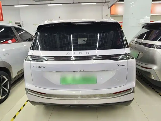 GAC Aion Y — Фото автомобиля 5