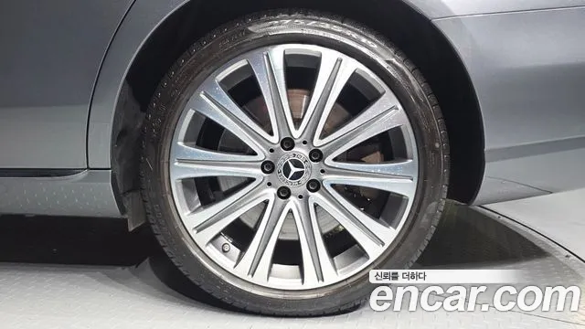 Mercedes-Benz E-Class W213 — Фото автомобиля 6