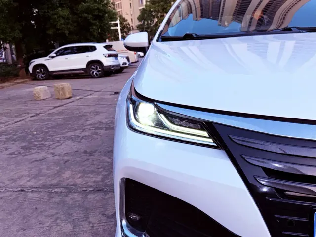 Toyota Allion — Фото автомобиля 8