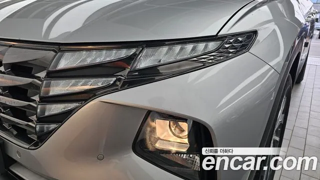 Hyundai Tucson Tucson (NX4) Бензин 1.6 турбо 2WD — Фото автомобиля 22