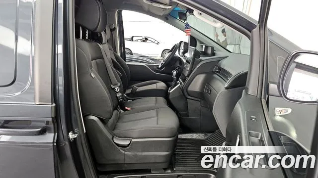 Hyundai Staria — Фото автомобиля 11