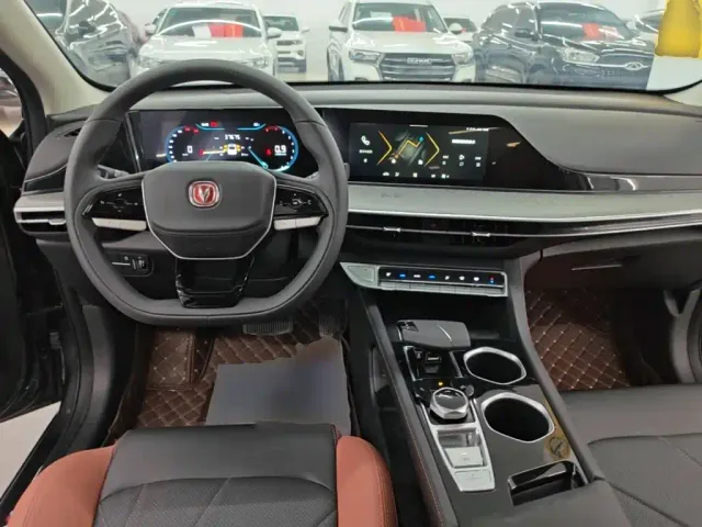 Changan Eado — Фото автомобиля 9