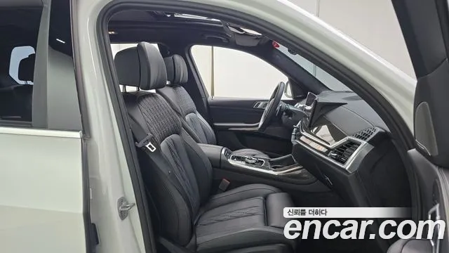 BMW X7 G07 — Фото автомобиля 16