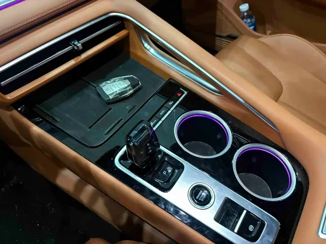 Geely Boyue — Фото автомобиля 14
