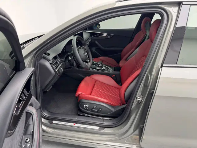 Audi Audi S4 2023 S4 Avant 3.0TFSI — Фото автомобиля 12