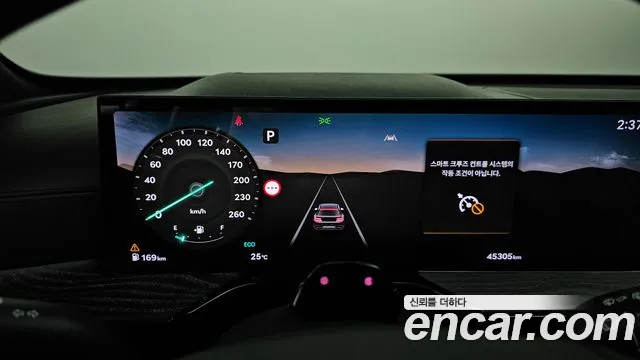 Genesis GV80 — Фото автомобиля 11