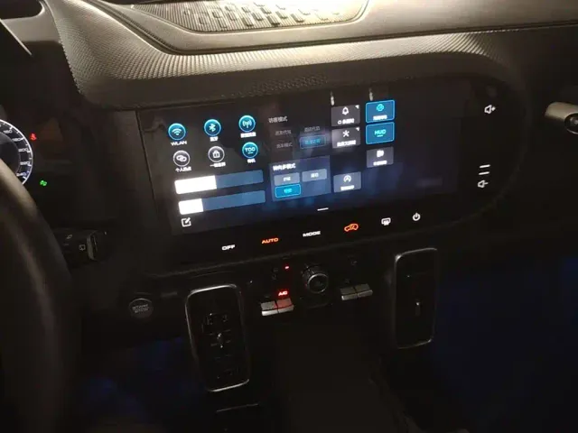 Haval Big Dog — Фото автомобиля 12