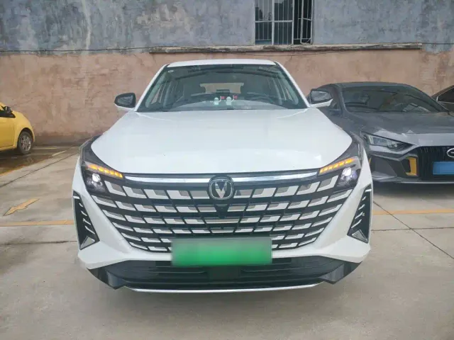 Changan UNI-Z — Фото автомобиля 22