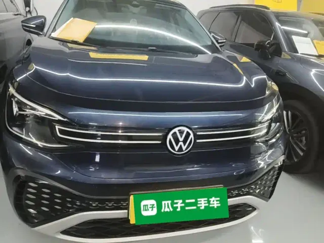 Volkswagen ID.6 Crozz — Фото автомобиля 2