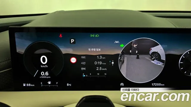 Genesis G80 Бензин 3.5 турбо AWD — Фото автомобиля 8