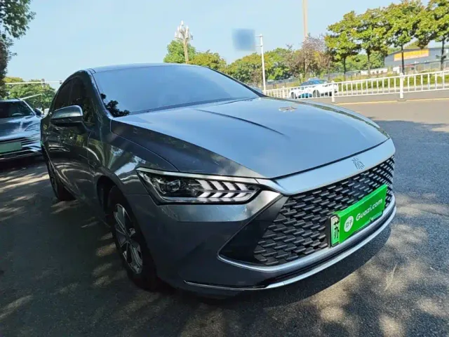 BYD Qin PLUS — Фото автомобиля 3