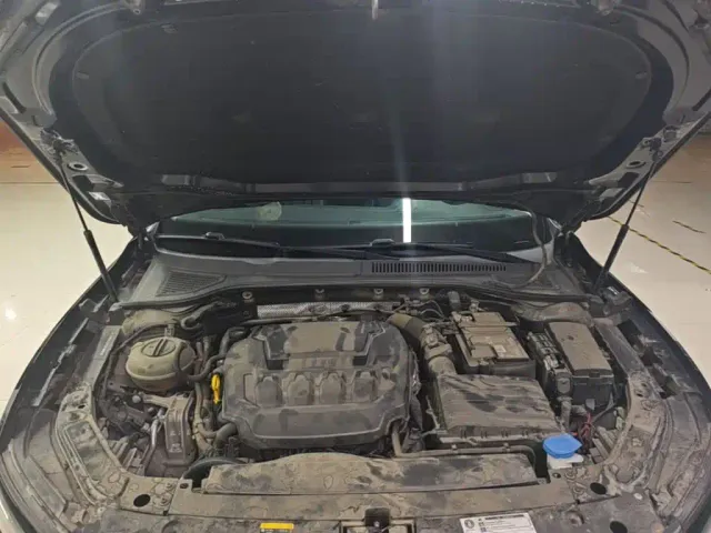 Volkswagen Passat — Фото автомобиля 19