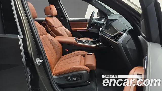 BMW X7 G07 — Фото автомобиля 16