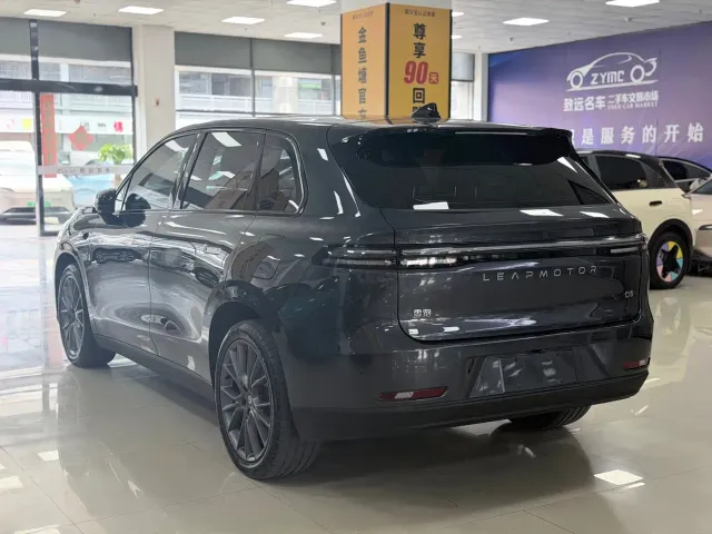 Leapmotor C10 — Фото автомобиля 6