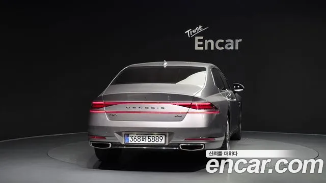 Genesis G90 Бензин 3.5 турбо AWD — Фото автомобиля 4