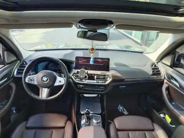 BMW X3 — Фото автомобиля 8