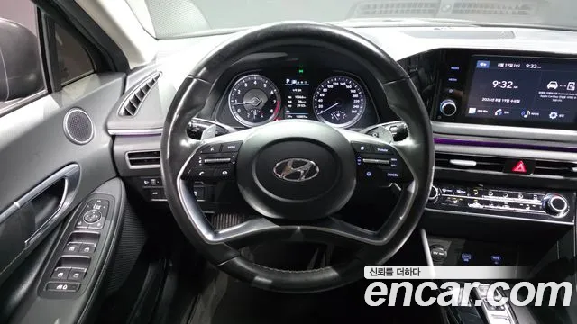 Hyundai Sonata Sonata (DN8) 2.0 LPG(Для проката) — Фото автомобиля 13