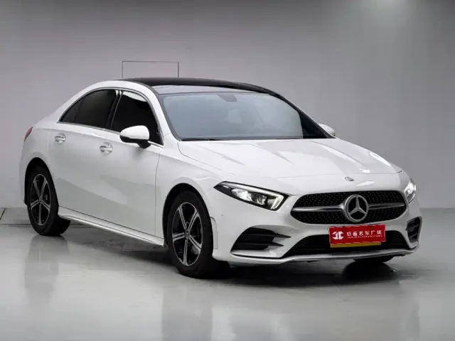 Mercedes-Benz A-Class — Фото автомобиля 4