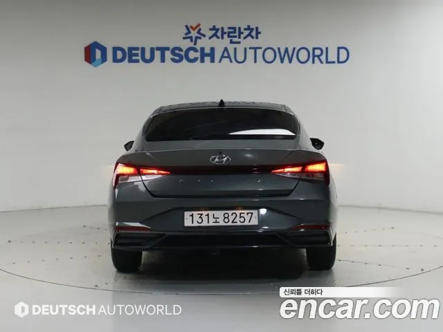 Hyundai AVANTE Avante (CN7) — Фото автомобиля 4