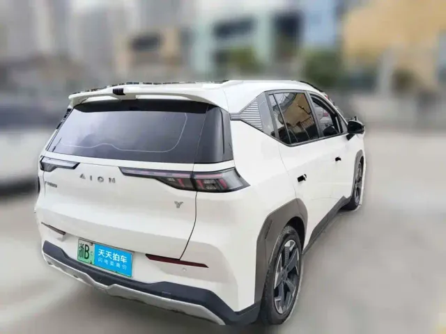 GAC Aion Y — Фото автомобиля 5