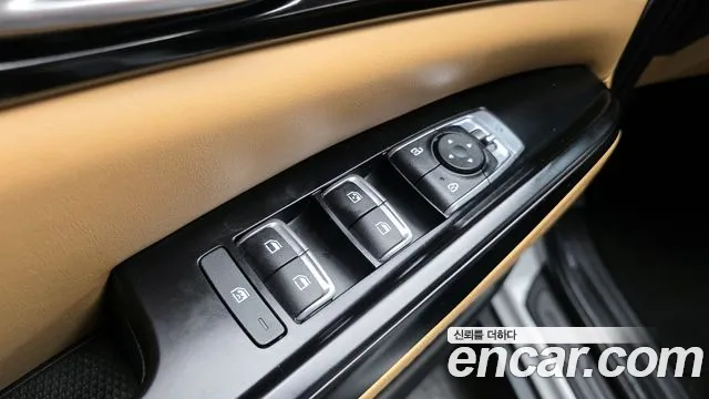 Kia Canival Carnival 4 поколение 9 мест Prestige — Фото автомобиля 14