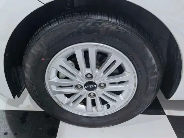 Kia Huan Chi — Фото автомобиля 8