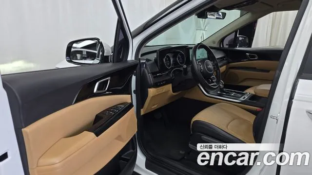 Kia Canival Carnival 4 поколение Бензин 9 мест Prestige — Фото автомобиля 10
