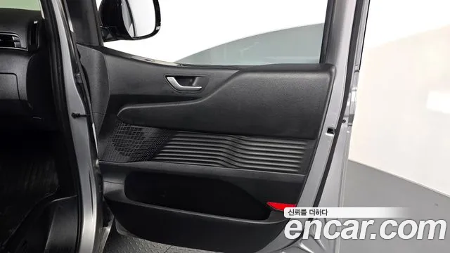 Hyundai Staria Staria Карго 5 мест — Фото автомобиля 24