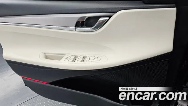 Hyundai Grandeur Grandeur (New) — Фото автомобиля 13