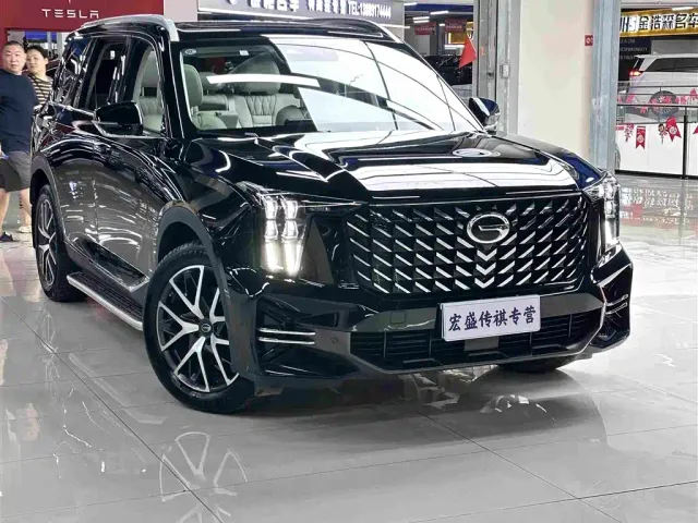 GAC Trumpchi GS8 — Фото автомобиля 5