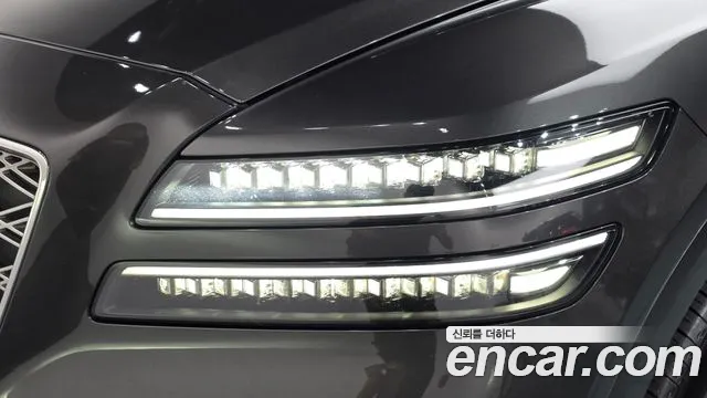 Genesis GV80 — Фото автомобиля 7