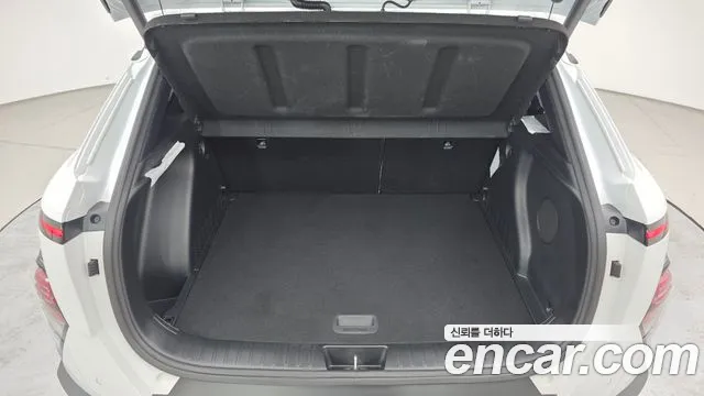 Hyundai Kona SX2 — Фото автомобиля 20