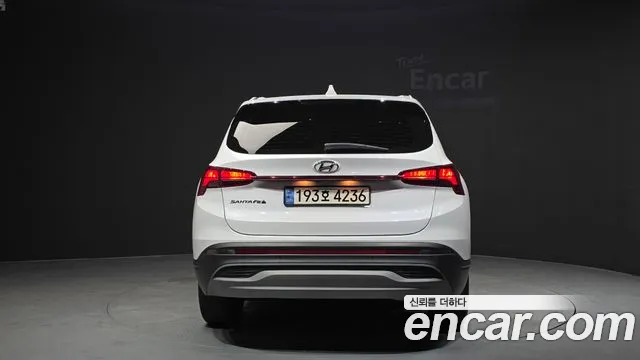Hyundai Santafe Новый Santa Fe Бензин 2.5T 2WD — Фото автомобиля 4