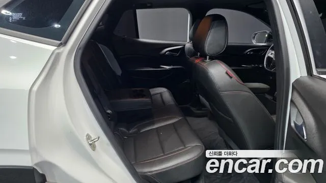 ChevroletGMDaewoo Trax Trax Кроссовер — Фото автомобиля 12