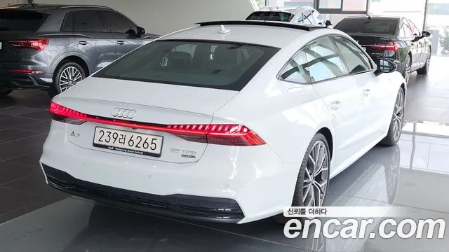 Audi A7 55 TFSI quattro Premium — Фото автомобиля 2