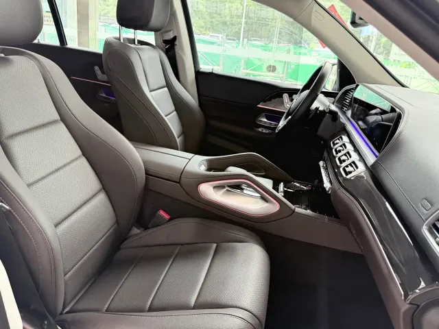 Mercedes-Benz GLE-Class — Фото автомобиля 15