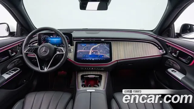 Mercedes-Benz E-Class — Фото автомобиля 7