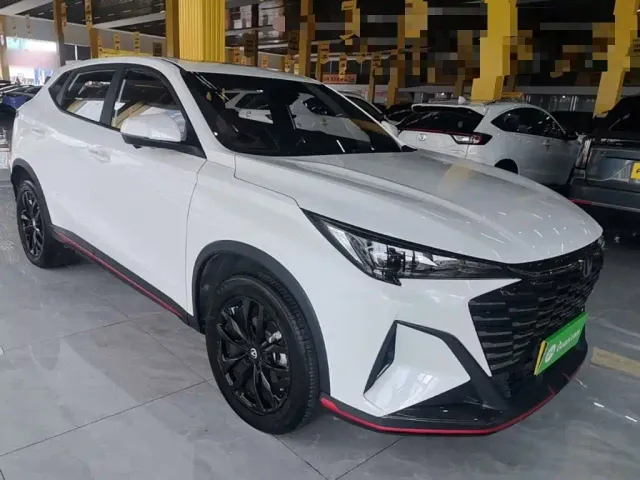 Changan X5 Plus — Фото автомобиля 3