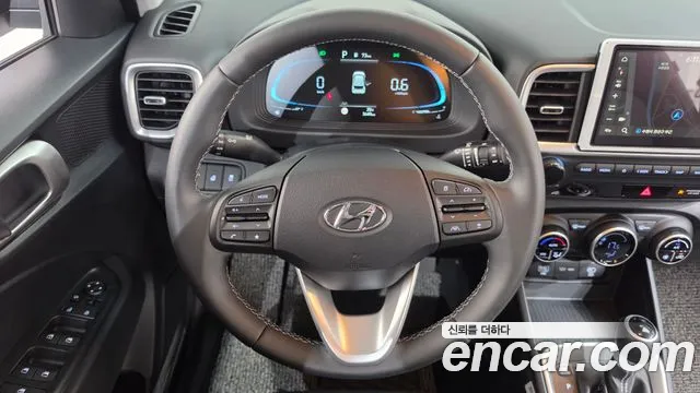 Hyundai Venue — Фото автомобиля 19