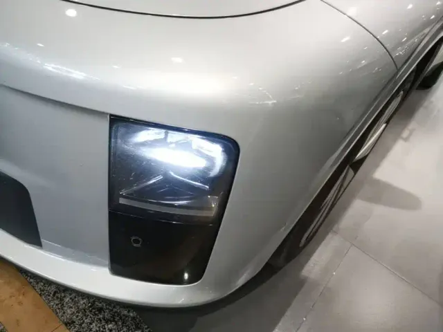 Li Auto i6 — Фото автомобиля 23